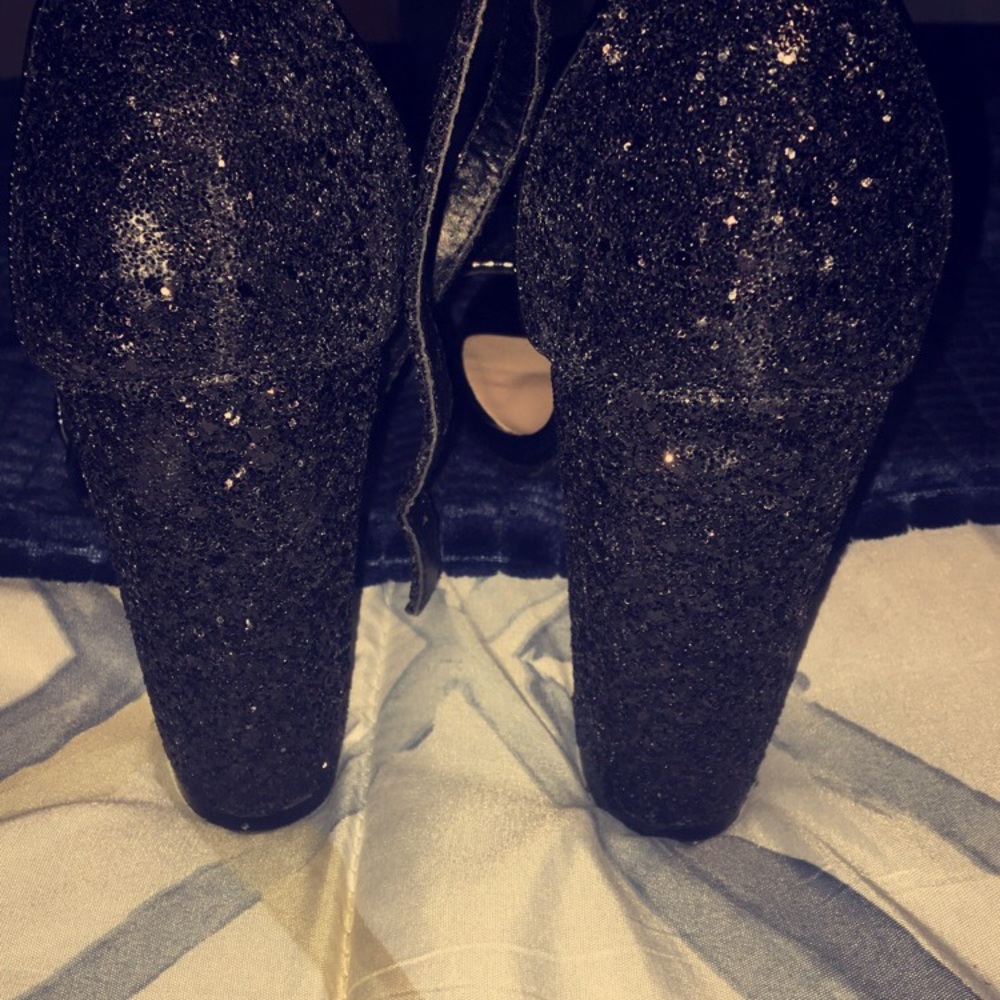 Black heels